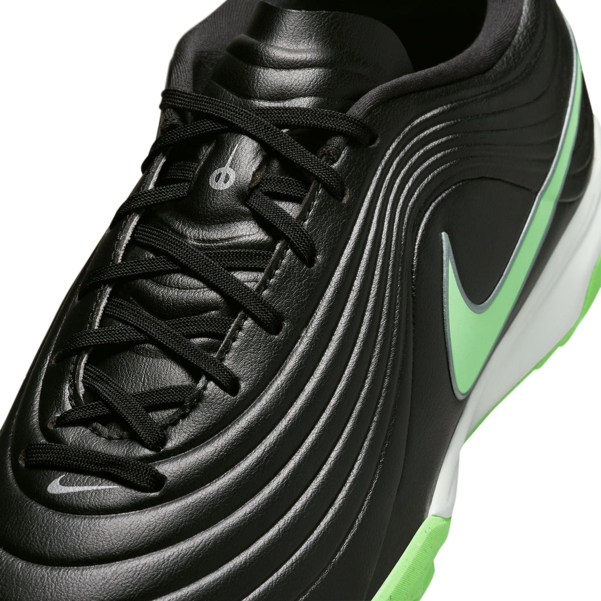 Nike Tiempo Maestro Academy Turf Low-Top Soccer Shoes product image 9, provided for visual reference and product detail