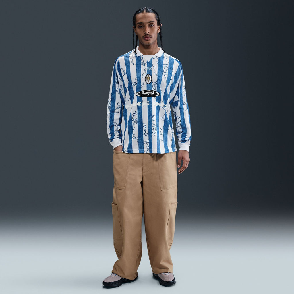 Nike Air Men Long-Sleeved Jersey product image 1, provided for visual reference and product detail review