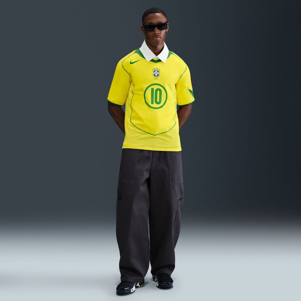 Nike Brazil 2004 Ronaldinho Total 90 Reissue Men’s Jersey product image 7, provided for visual reference and product detail