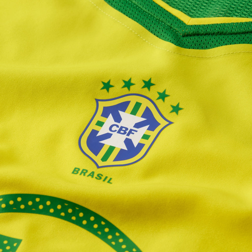 Nike Brazil 2004 Ronaldinho Total 90 Reissue Men’s Jersey product image 4, provided for visual reference and product detail