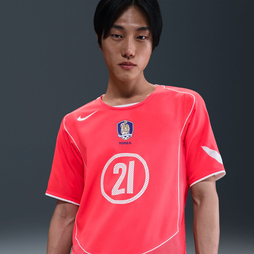 Nike South Korea 2004 Park Ji-Sung Total 90 Reissue Men’s Jersey product image 9, provided for visual reference and product