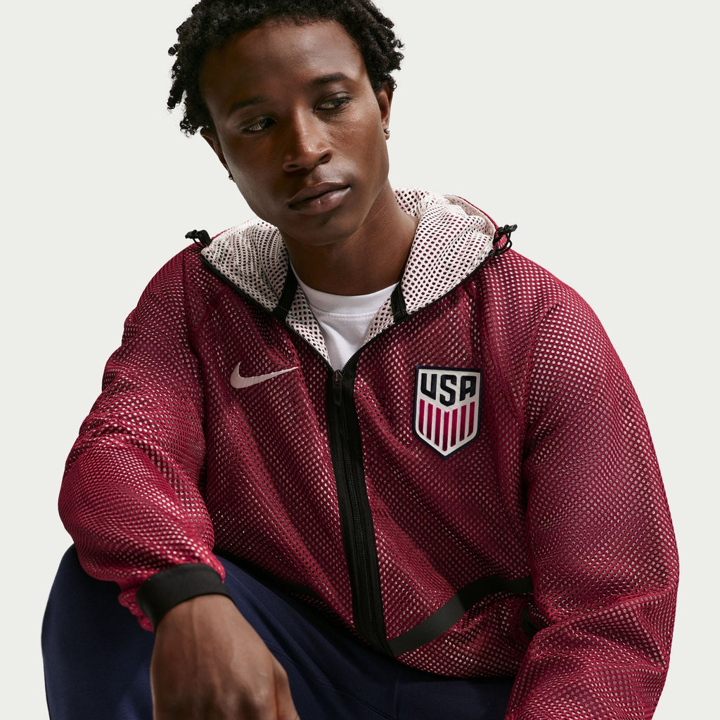 Nike USMNT Men Nike Dri-FIT Soccer Anthem Jacket product image 5, provided for visual reference and product detail review
