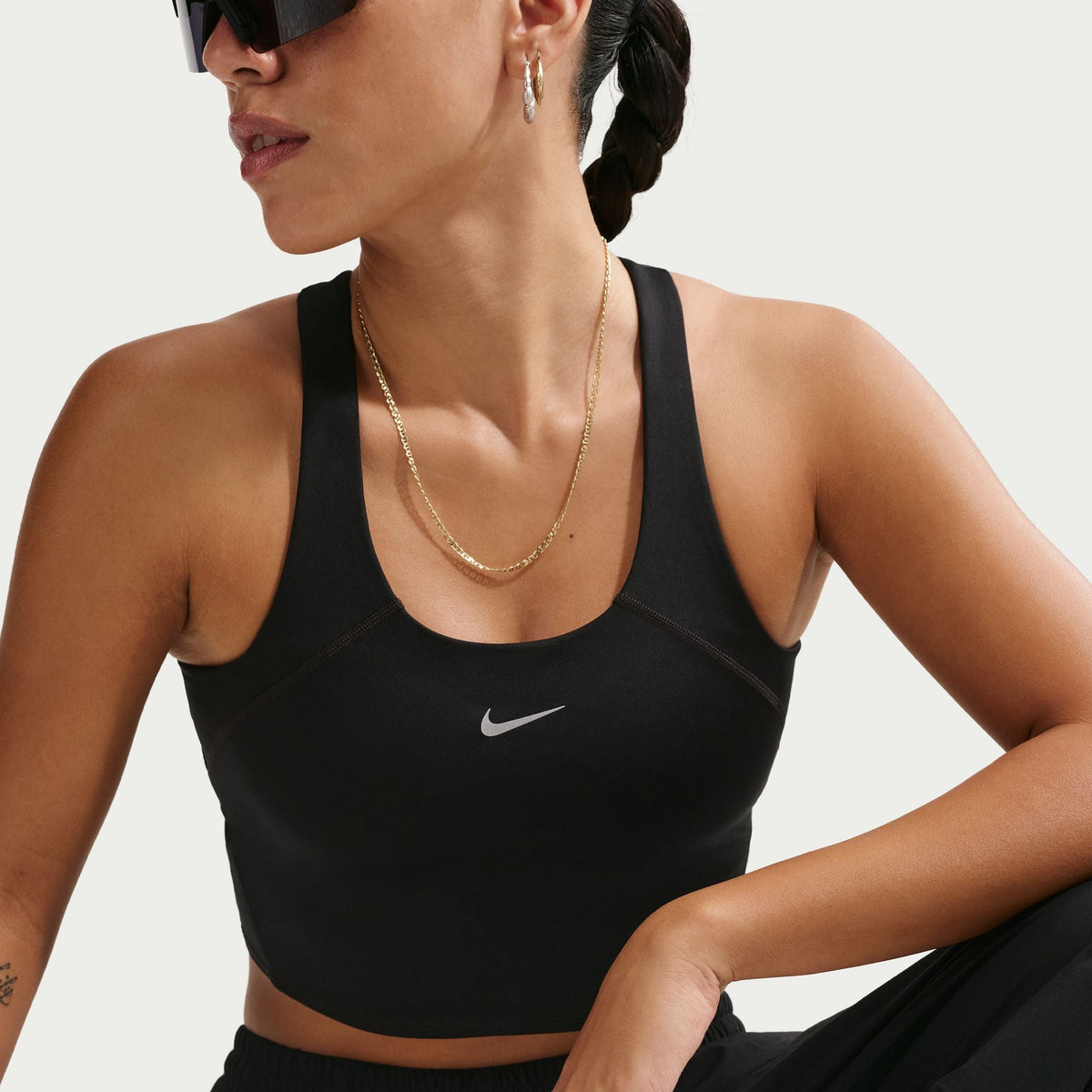 Nike Tempo Women Medium-Support Cropped Sports Bra Tank product image 5, provided for visual reference and product detail