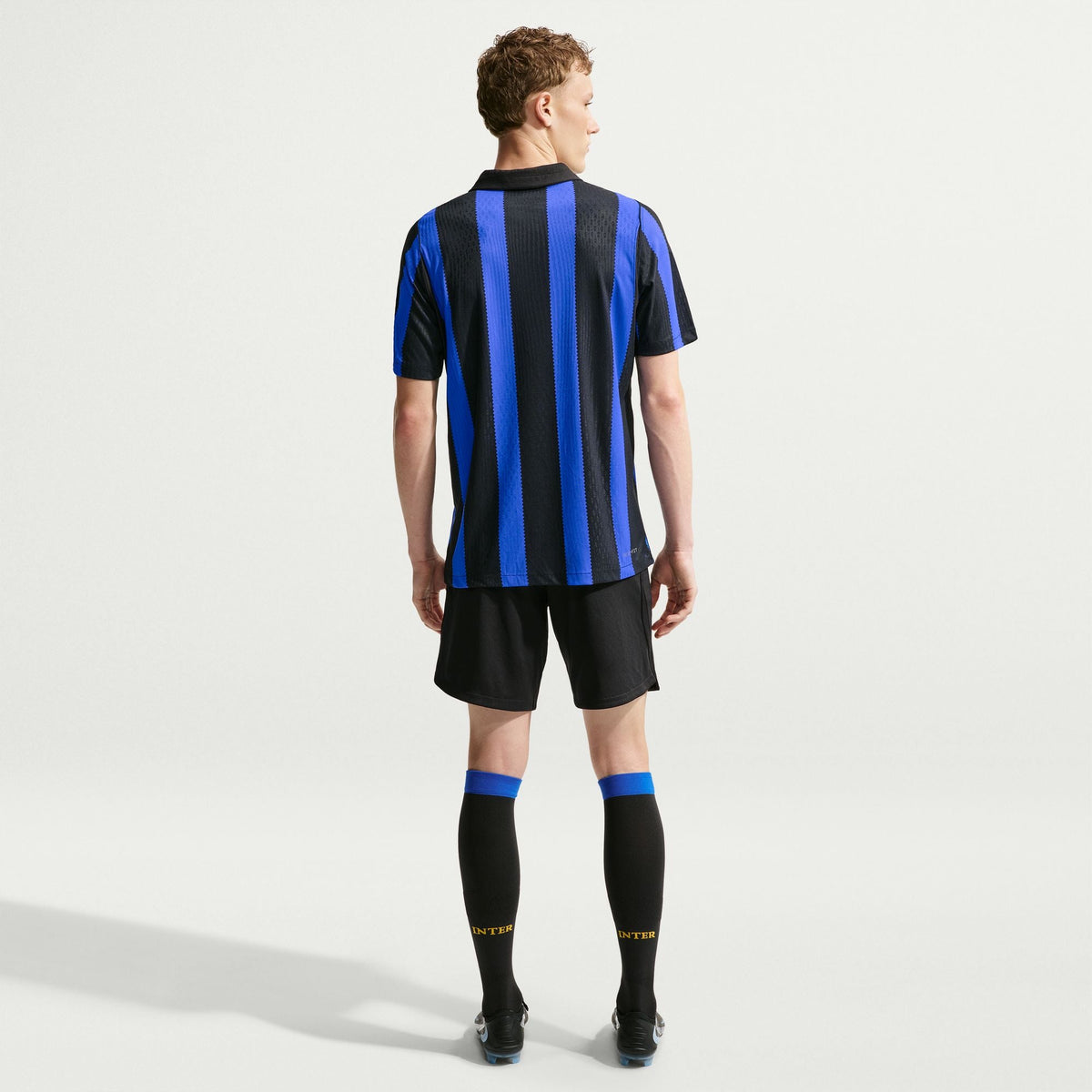 Nike Inter Milan 2026/27 Match Home Men Aero-FIT Soccer Authentic Jersey product image 4, provided for visual reference and