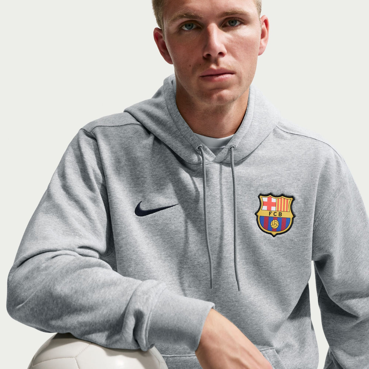 Nike FC Barcelona Club Men Nike Soccer French Terry Pullover Hoodie product image 4, provided for visual reference and
