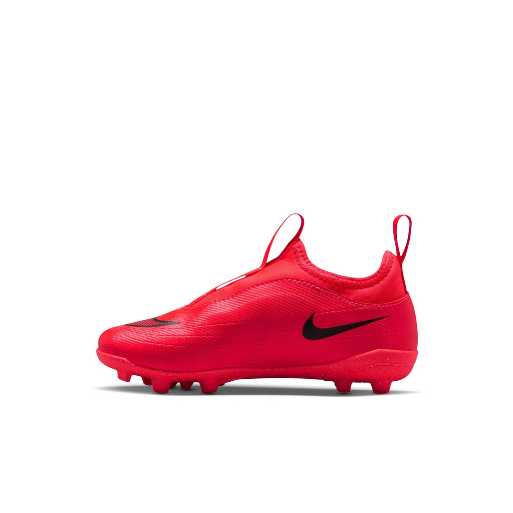 Nike Jr. Mercurial Vapor 17 Club Little Kids' Multi-Ground Low-Top Soccer Cleats product image 2, provided for visual