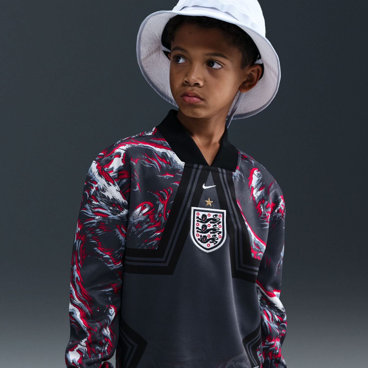 Nike England Hollywood Keeper Youth Jersey product image 3, provided for visual reference and product detail review