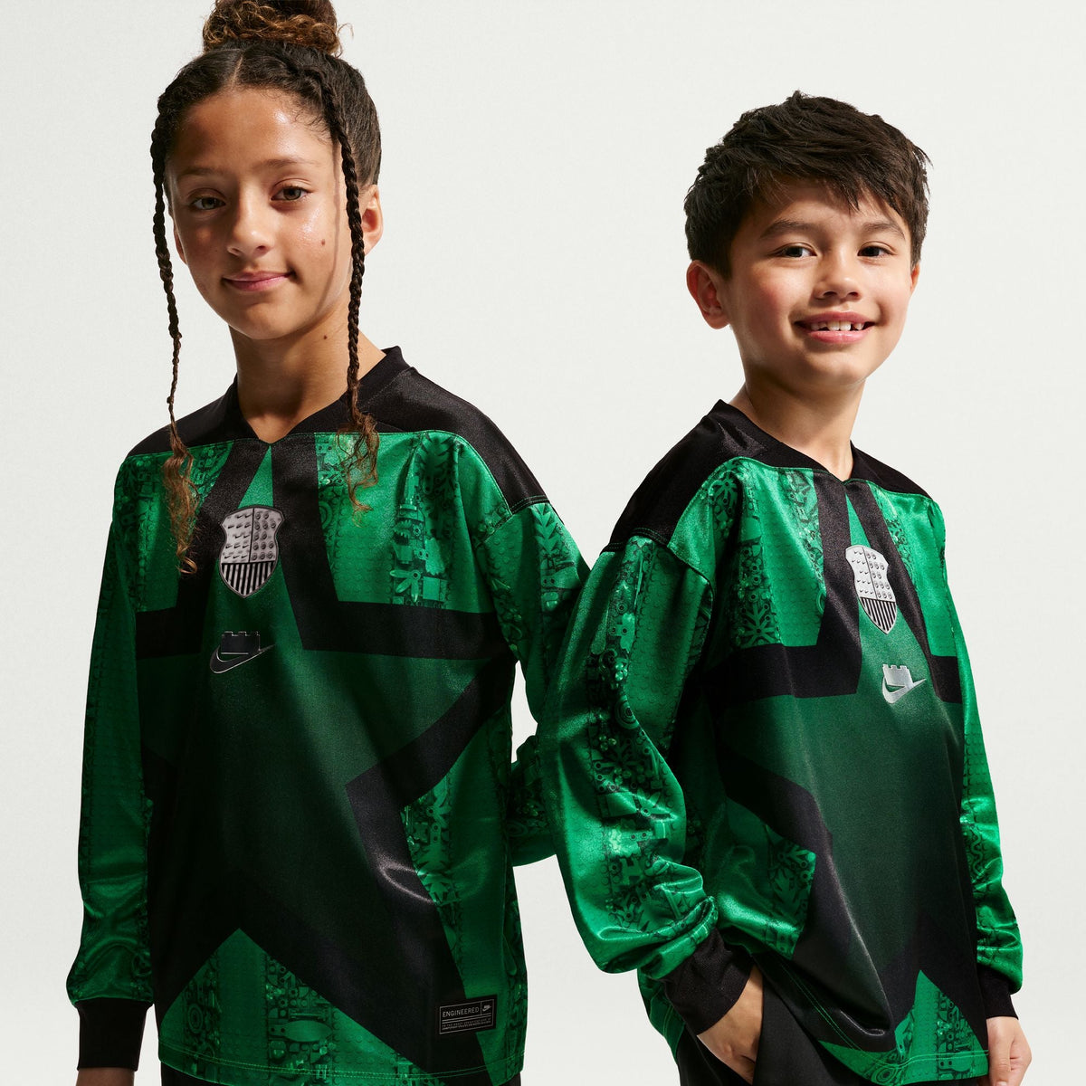 Nike x LEGO® Collection Big Kids' Soccer Goalkeeper Jersey product image 5, provided for visual reference and product detail