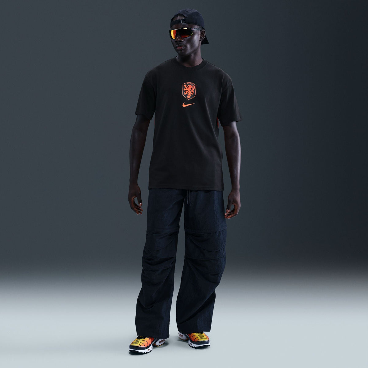 Nike Netherlands Hollywood Men T-Shirt product image 1, provided for visual reference and product detail review