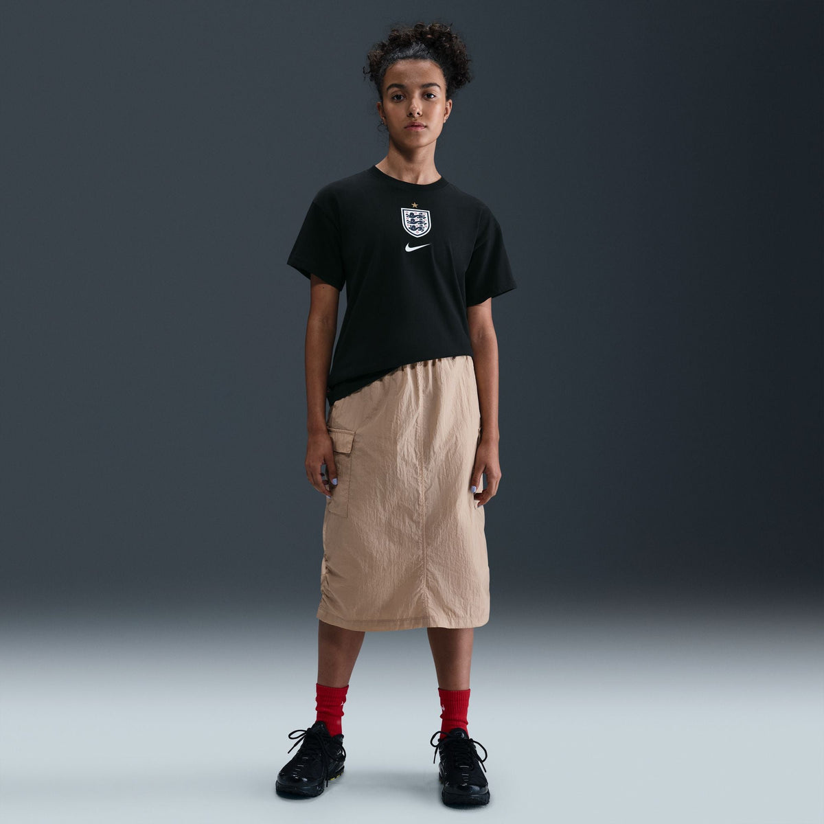 Nike England Hollywood Keeper Youth T-Shirt product image 1, provided for visual reference and product detail review