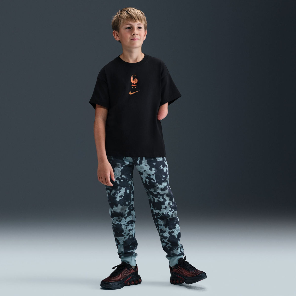 Nike France Hollywood Keeper Youth T-Shirt product image 1, provided for visual reference and product detail review