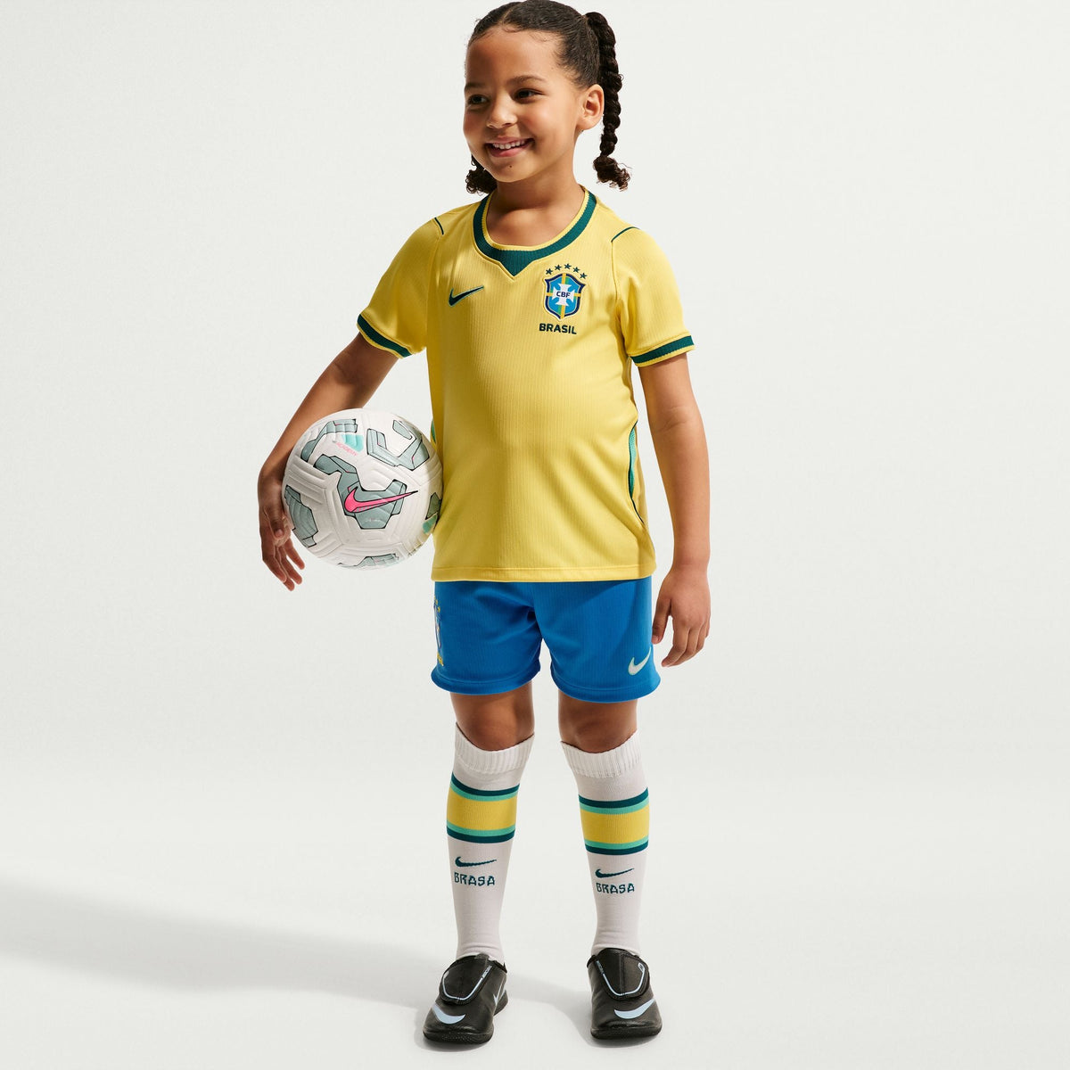 Nike Brazil 2026 Stadium Home Little Kids' Nike Soccer Replica 3-Piece Kit product image 1, provided for visual reference
