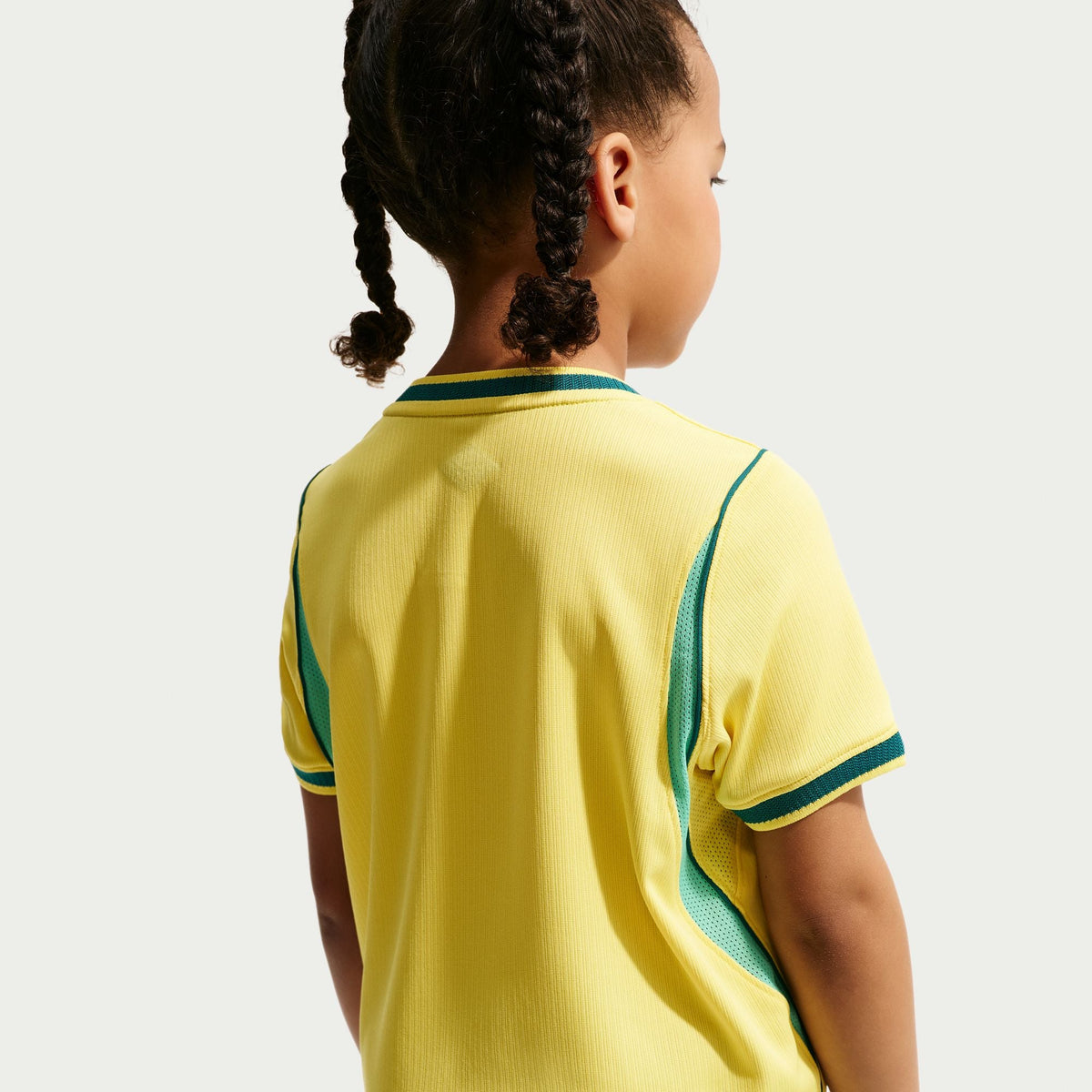 Nike Brazil 2026 Stadium Home Little Kids' Nike Soccer Replica 3-Piece Kit product image 6, provided for visual reference