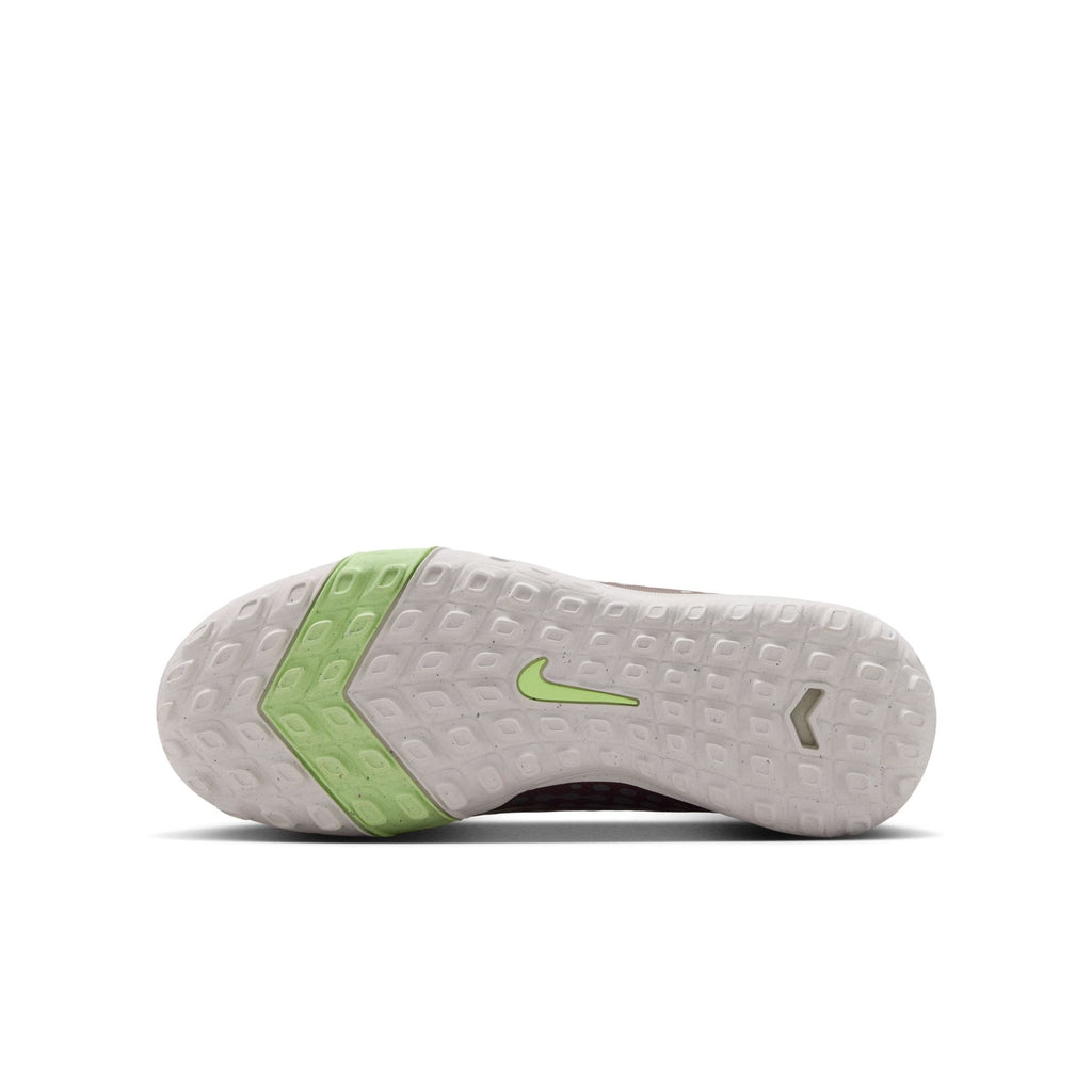 Nike Jr. Mercurial Superfly 10 Academy Little/Big Kids' Mbappe Turf High-Top Soccer Shoes product image 5, provided for