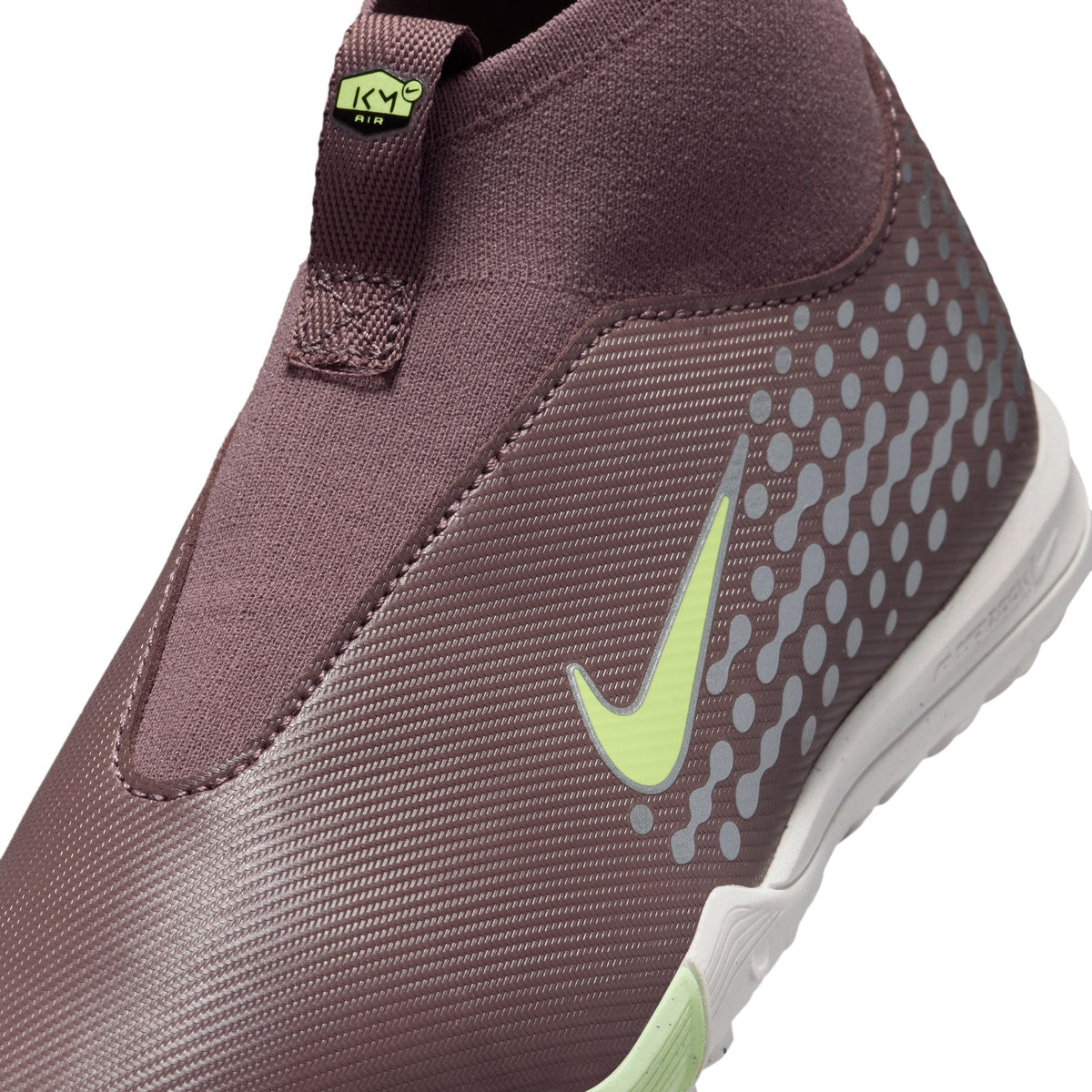 Nike Jr. Mercurial Superfly 10 Academy Little/Big Kids' Mbappe Turf High-Top Soccer Shoes product image 9, provided for