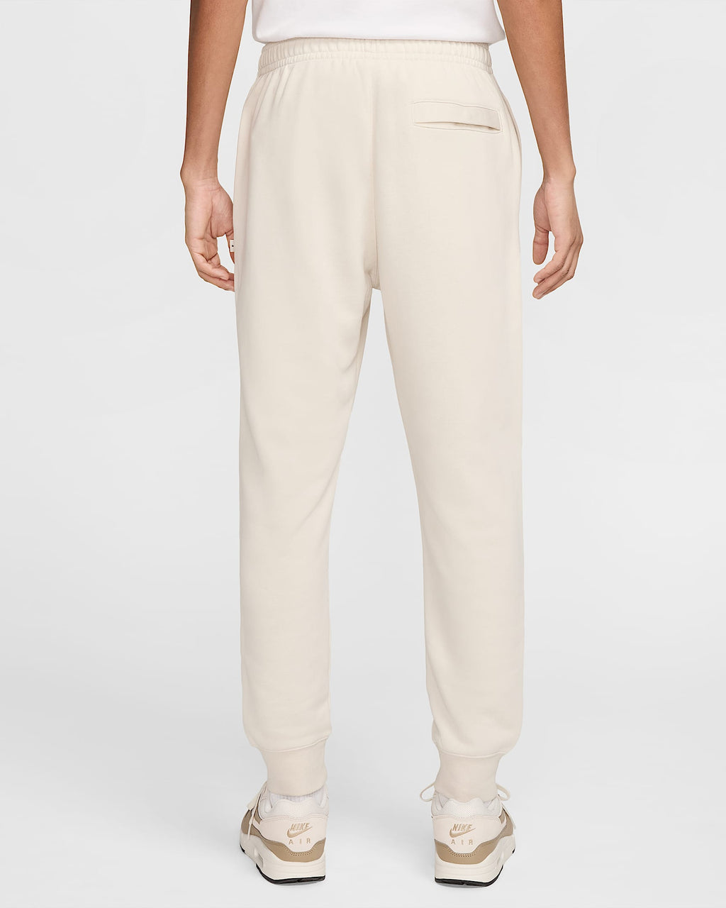 Nike Club America Club Special Edition Men Soccer French Terry Joggers product image 2, provided for visual reference and