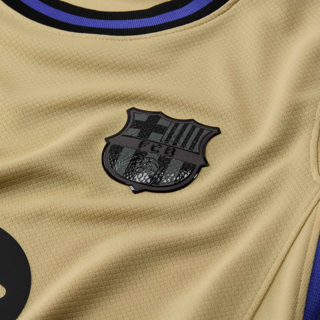 Nike FC Barcelona 2025/26 Big Kids’ Stadium Away Kobe Jersey product image 8, provided for visual reference and product
