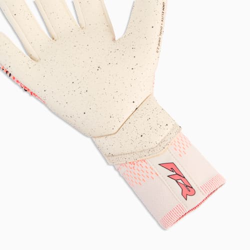 PUMA FUTURE ULTIMATE NC KHAKI Goalkeeper GLOVE product image 3, provided for visual reference and product detail review