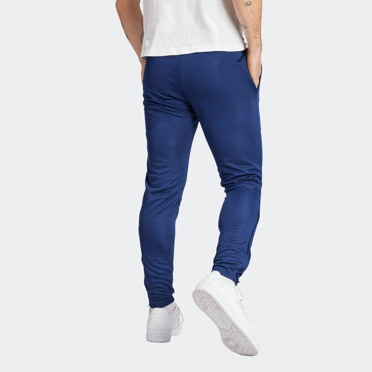 adidas Entrada 22 Men Training Pant product image 3, provided for visual reference and product detail review