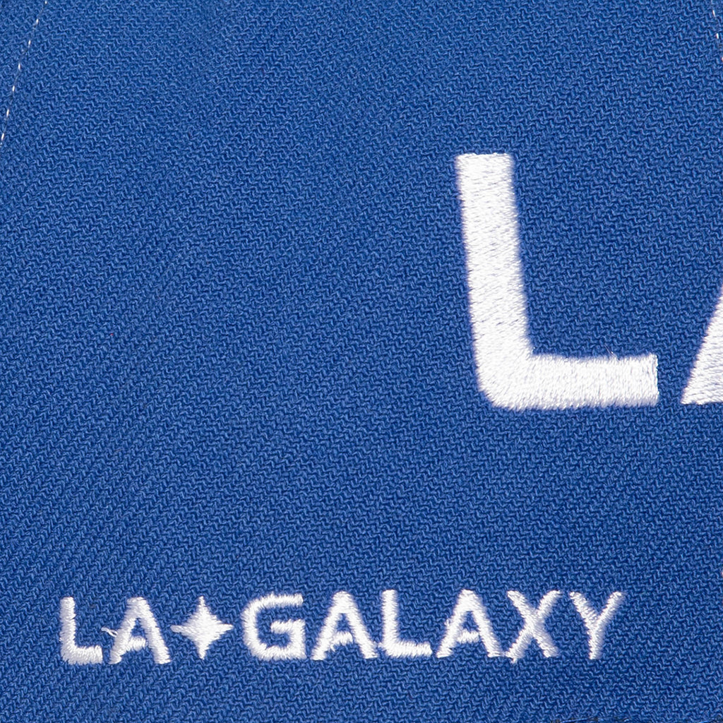 Mitchell And Ness LA Galaxy Snapback product image 3, provided for visual reference and product detail review