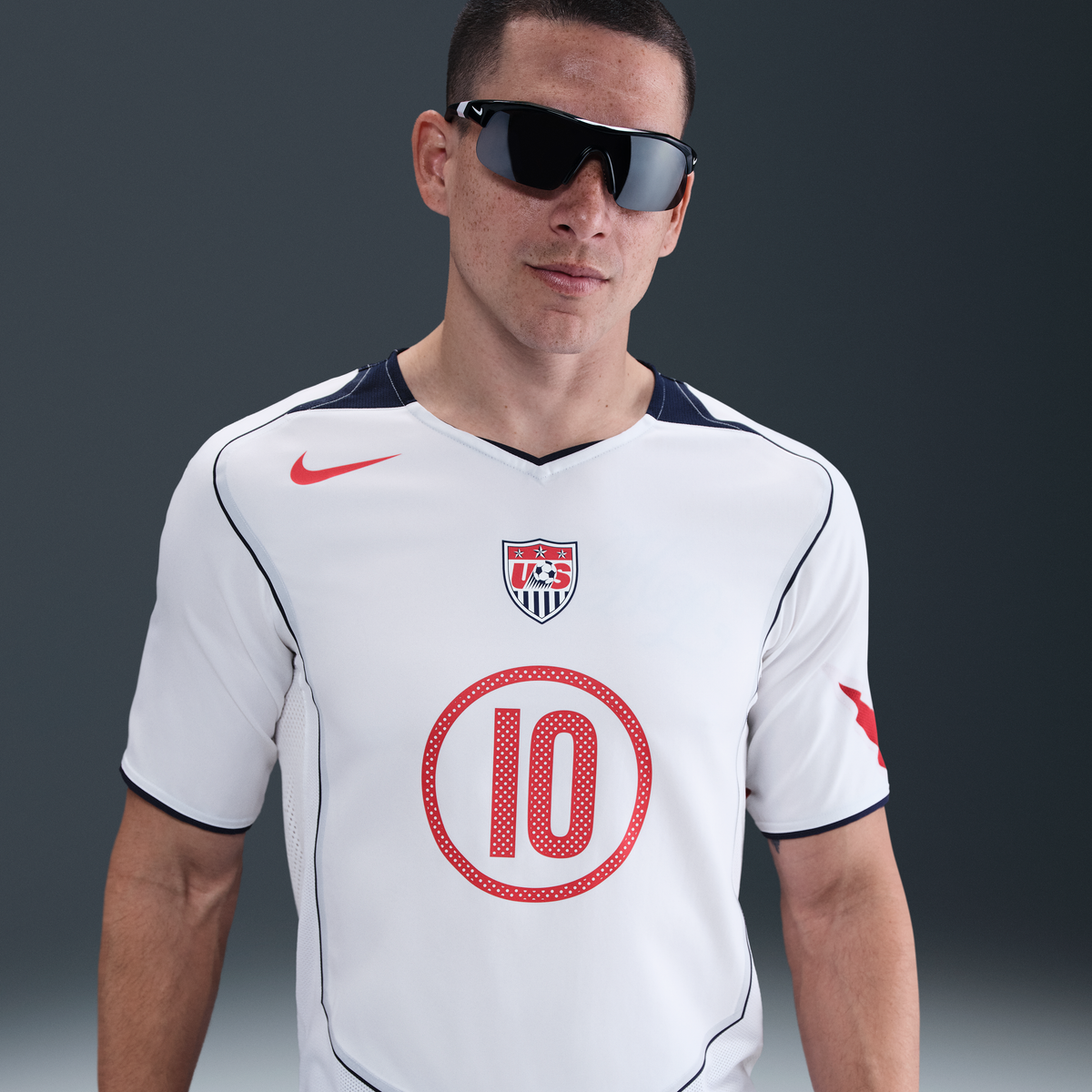 NIKE LANDON DONOVAN USMNT 2004 TOTAL 90 REISSUE Men SOCCER REPLICA JERSEY product image 1, provided for visual reference and