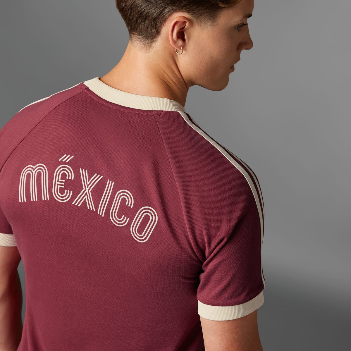 adidas Mexico Adicolor 3-Stripe Men T-Shirt product image 5, provided for visual reference and product detail review