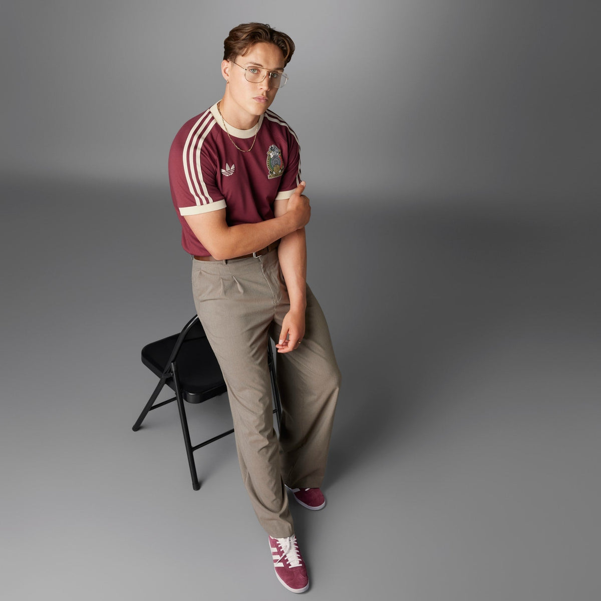 adidas Mexico Adicolor 3-Stripe Men T-Shirt product image 7, provided for visual reference and product detail review