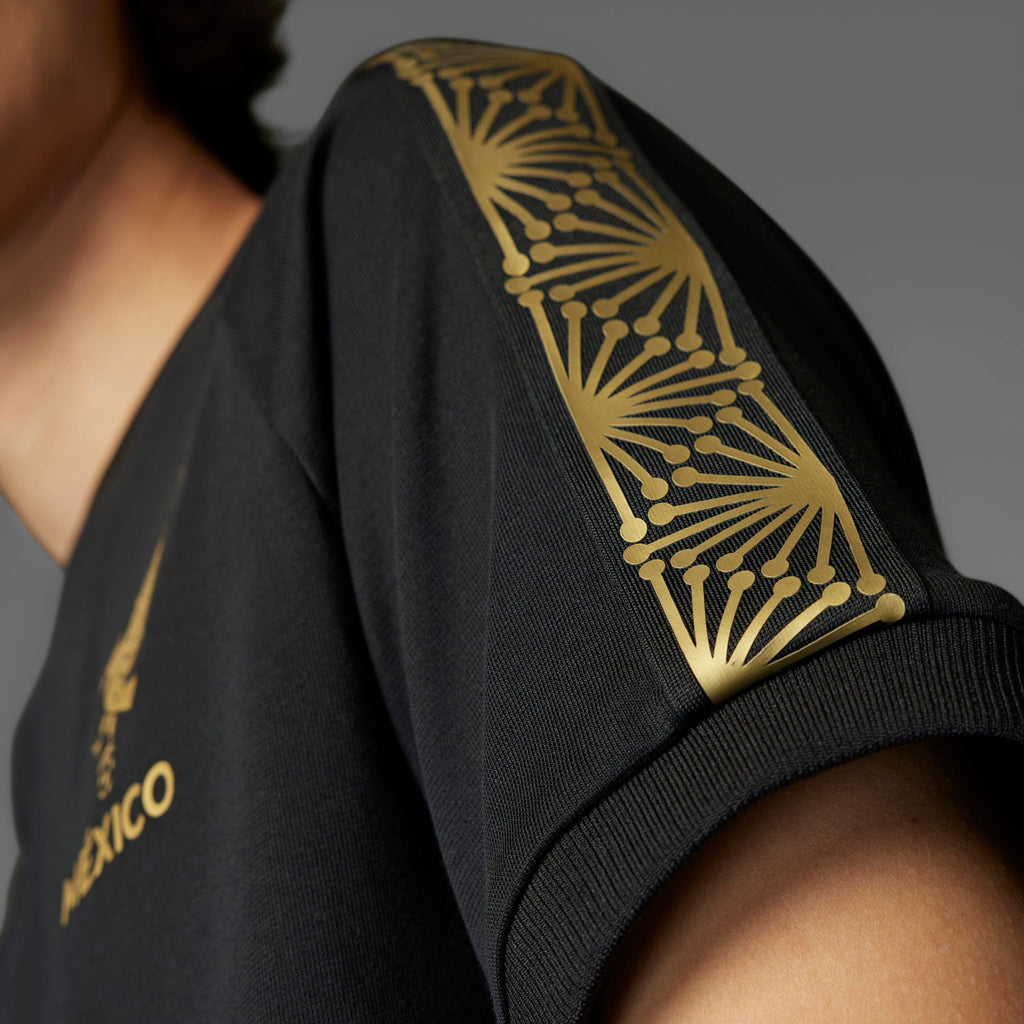 adidas Mexico De Oro Men T-Shirt product image 6, provided for visual reference and product detail review