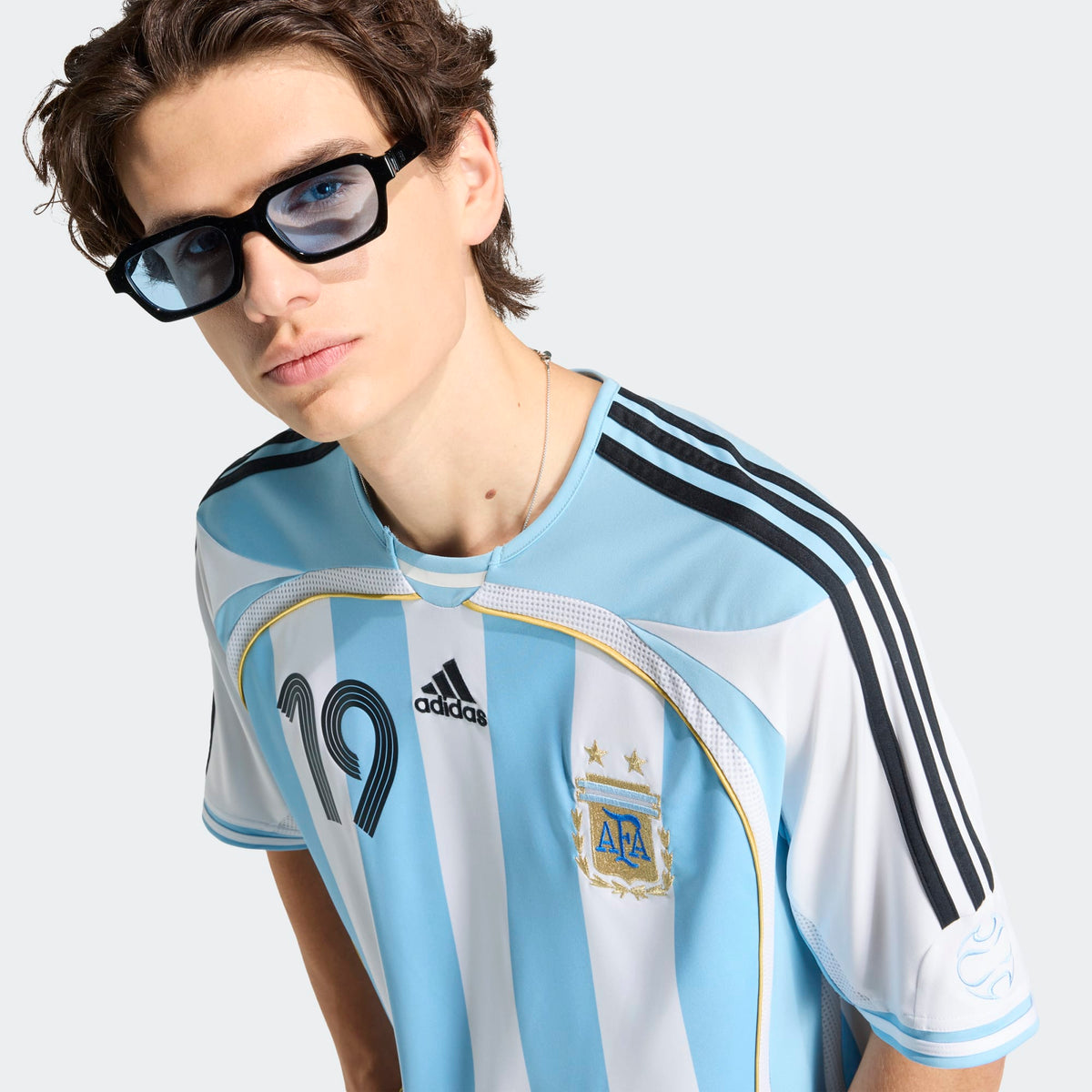 adidas Argentina 2006 Messi Home Jersey product image 6, provided for visual reference and product detail review