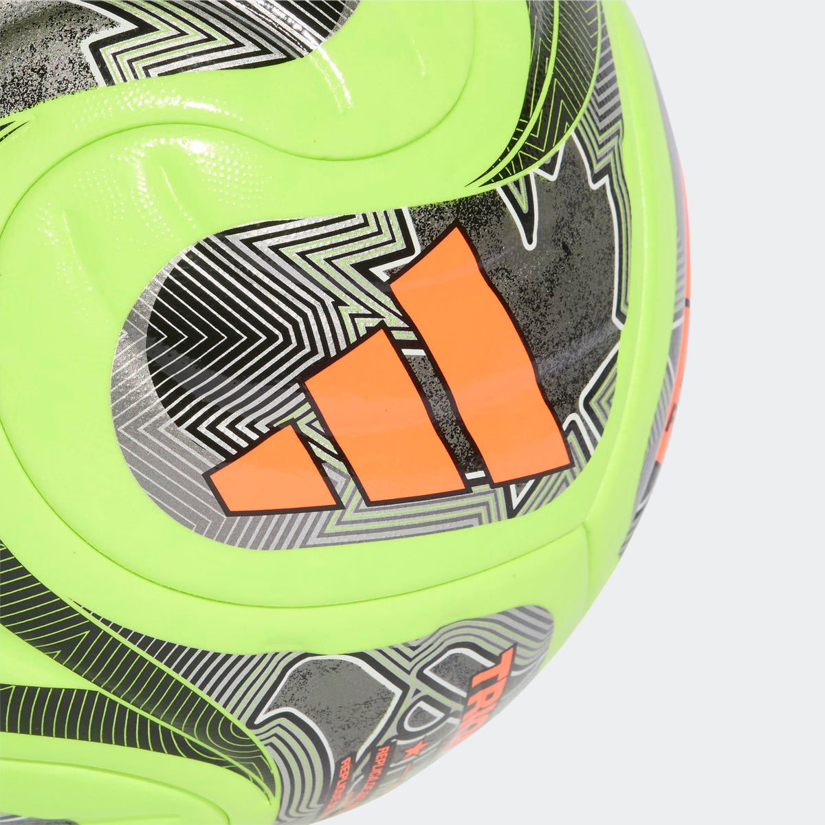 adidas Trionda World Cup 2026 Competition Winter Soccer Ball product image 4, provided for visual reference and product