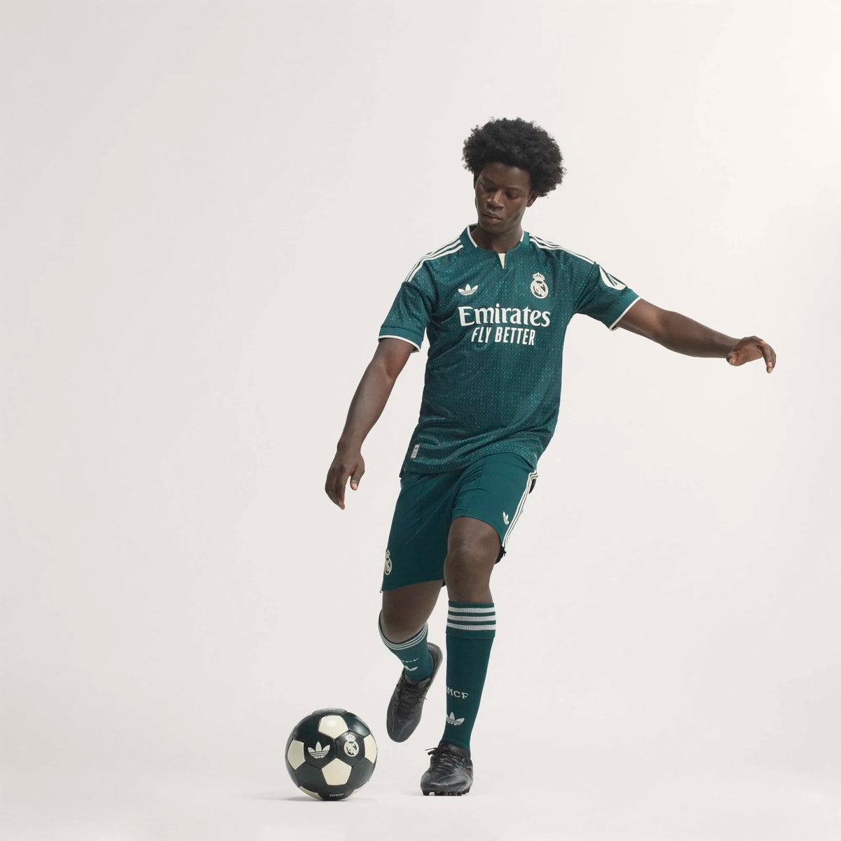 ADIDAS Real Madrid 26/27 Away Authentic Jersey product image 6, provided for visual reference and product detail review