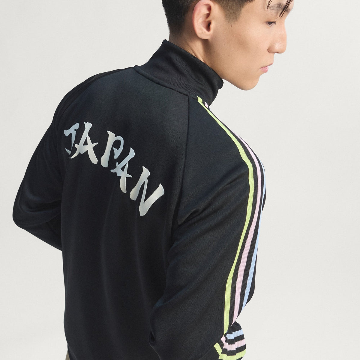adidas Japan Originals Track Top product image 2, provided for visual reference and product detail review