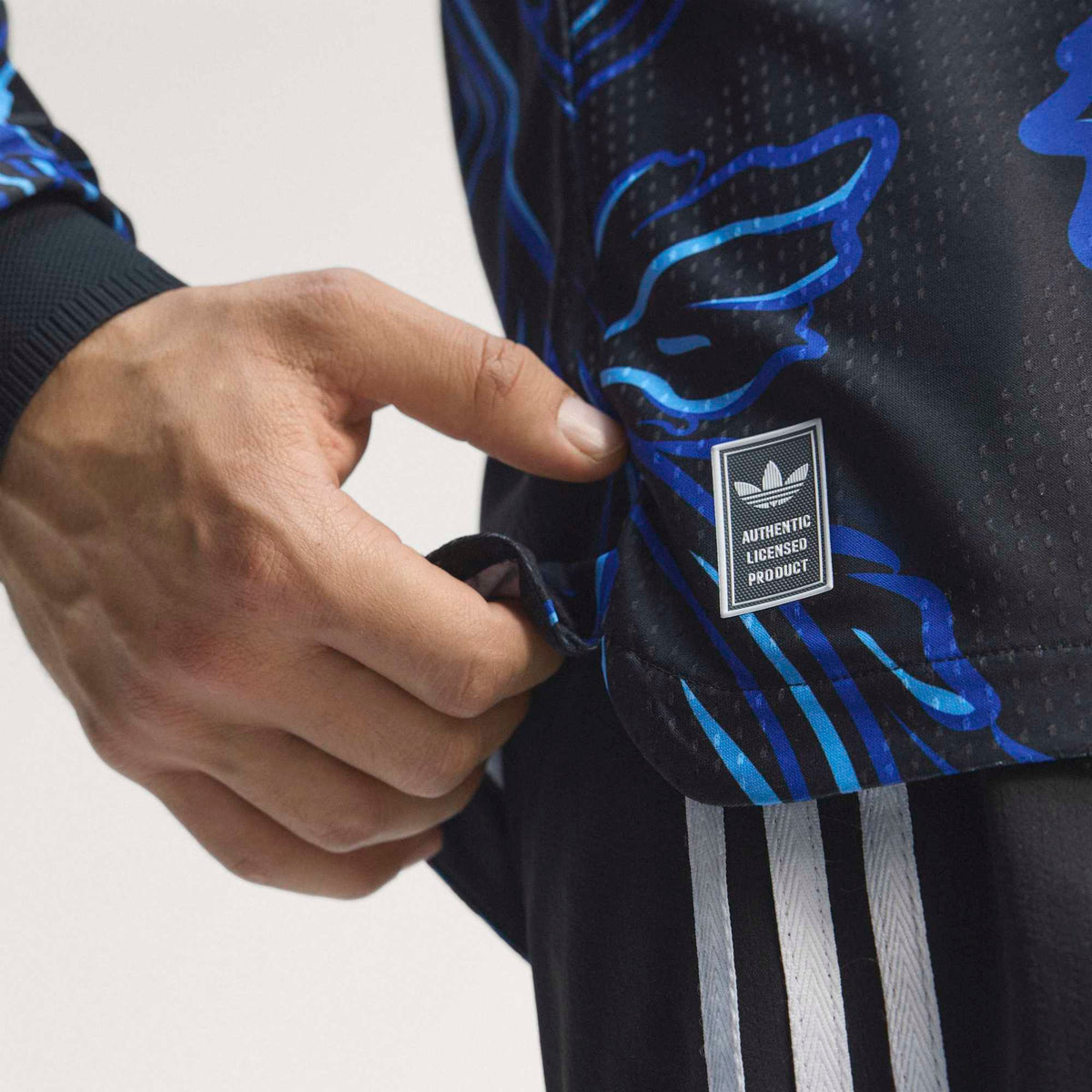 adidas Argentina 26 Away Authentic Long Sleeve Jersey product image 9, provided for visual reference and product detail