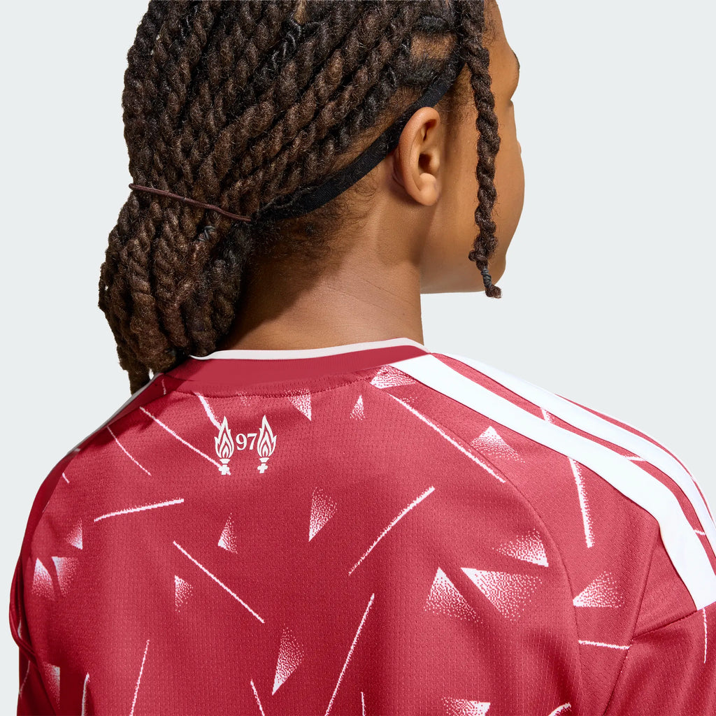 adidas Liverpool FC 26/27 Home Jersey Kids product image 6, provided for visual reference and product detail review