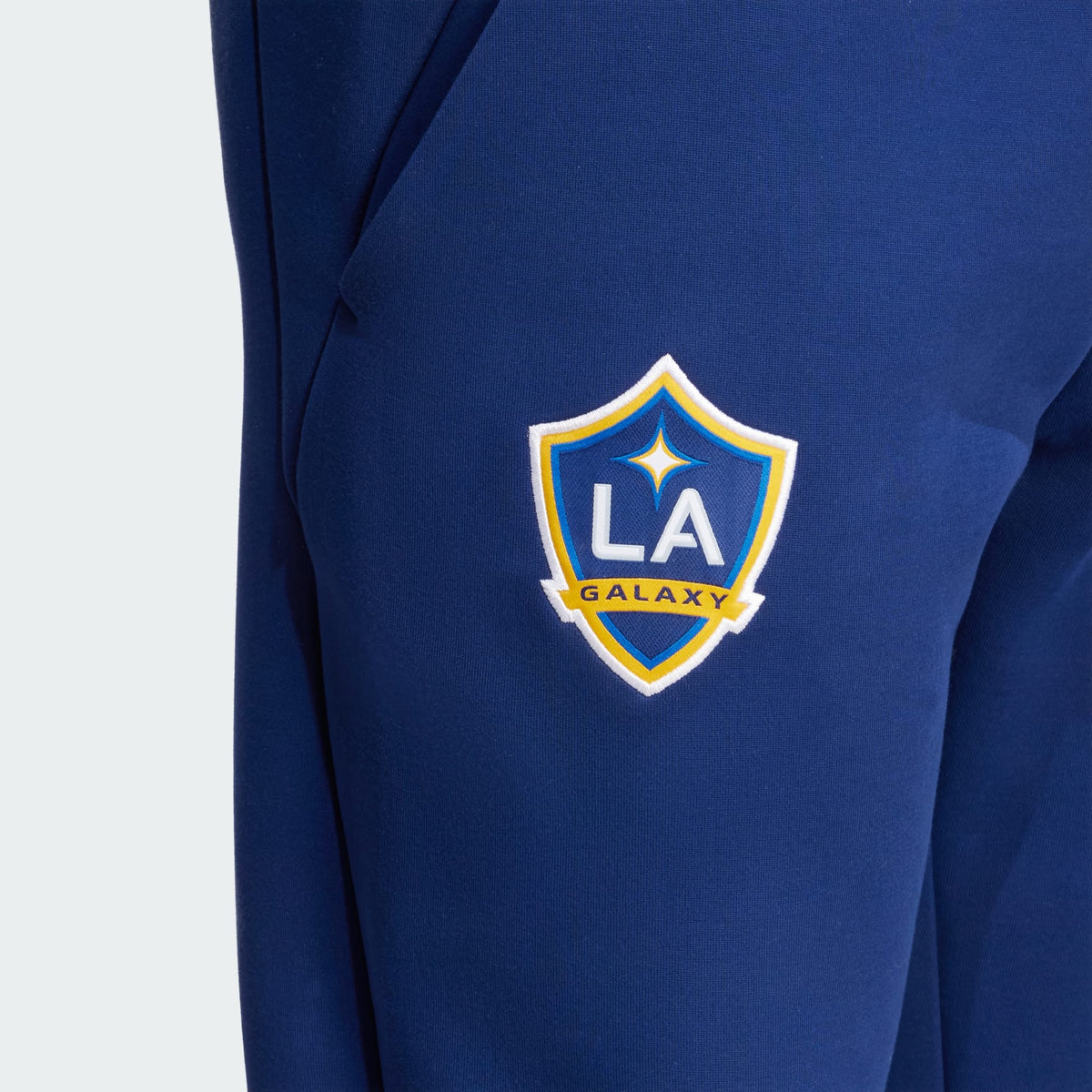 adidas LA GALAXY DESIGNED FOR GAMEDAY TRAVEL PANTS product image 7, provided for visual reference and product detail review