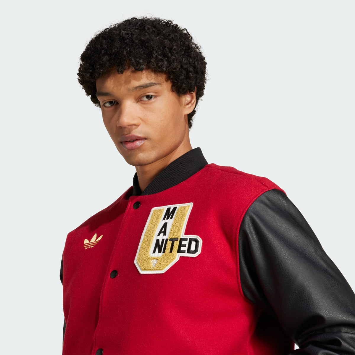 adidas Manchester UNITED VRCT Jacket product image 5, provided for visual reference and product detail review