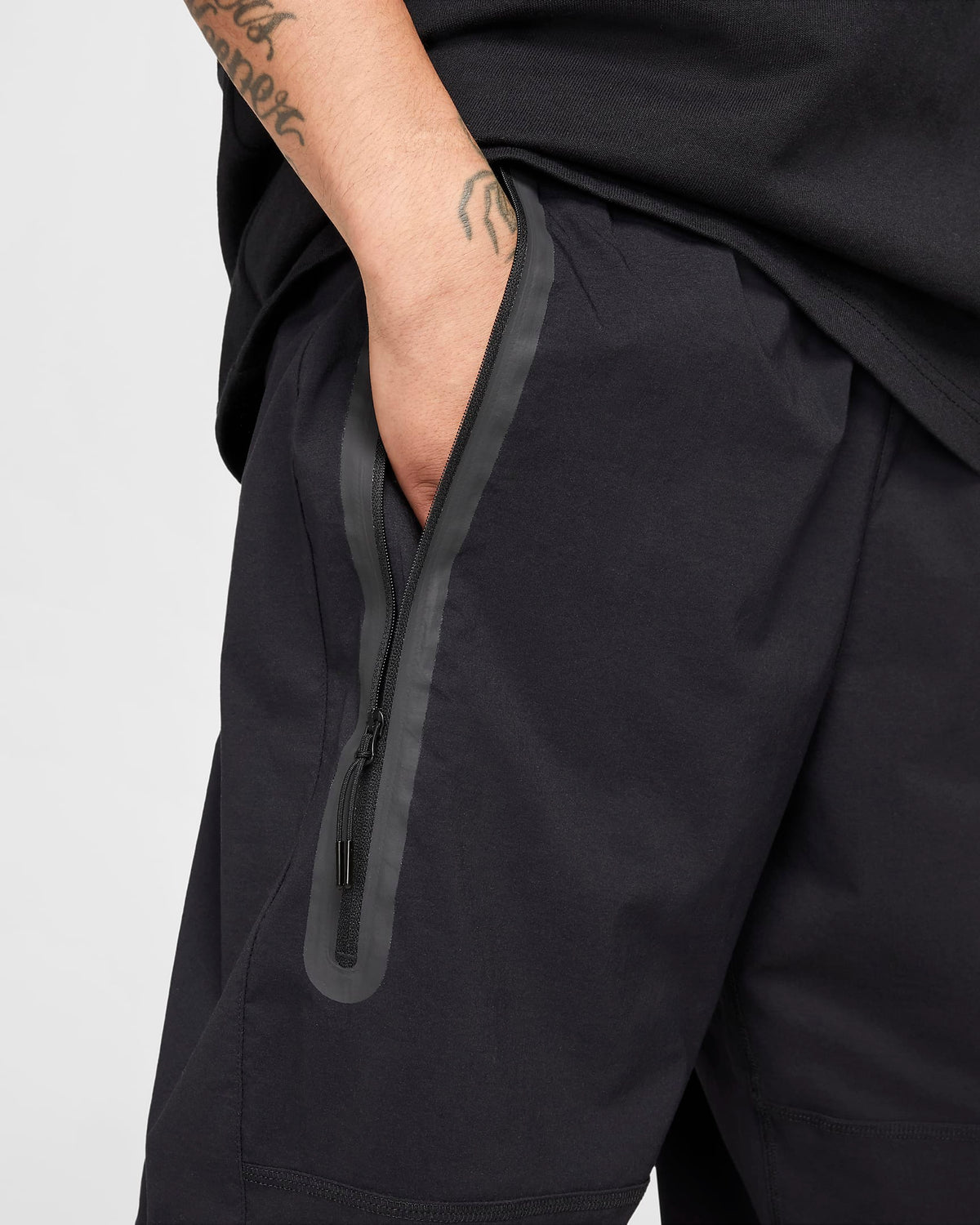 Nike Tech Men Woven Oversized Pants product image 4, provided for visual reference and product detail review