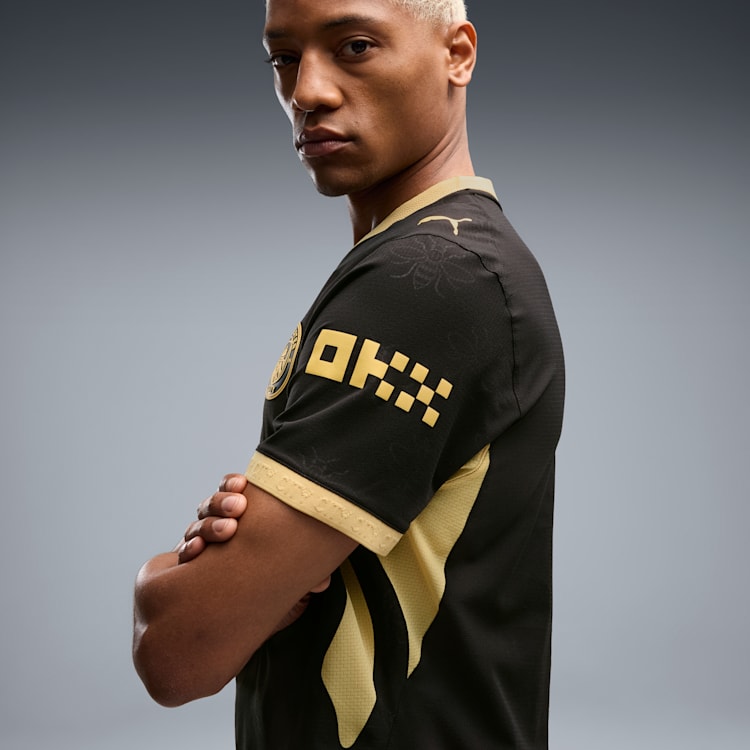 PUMA Manchester City Away Authentic Men Soccer Jersey product image 2, provided for visual reference and product detail