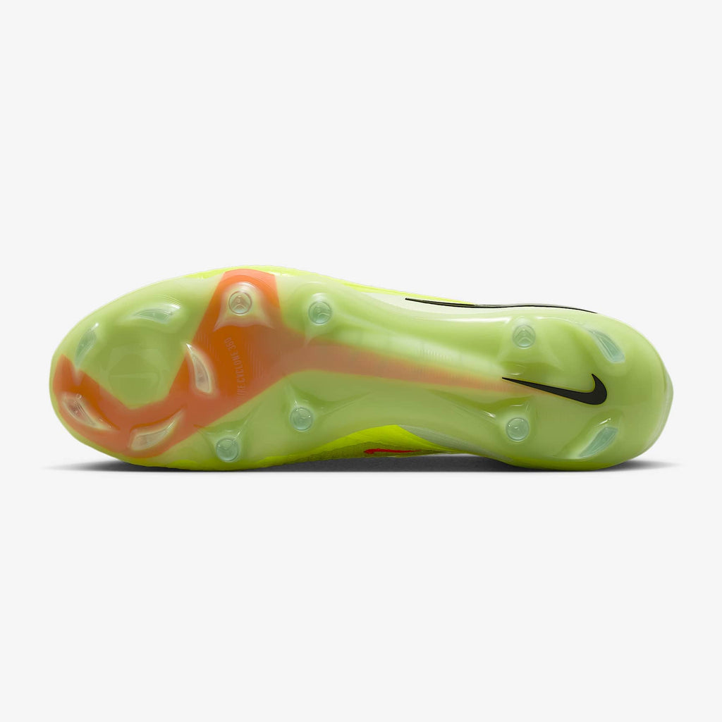 Nike Phantom 6 Low Elite Firm-Ground Soccer Cleats product image 2, provided for visual reference and product detail review