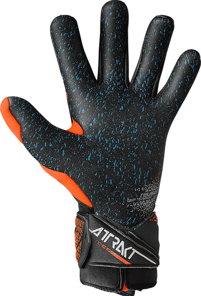 Reusch Attrakt Fusion Carbon 3D Goalkeeper Glove product image 2, provided for visual reference and product detail review
