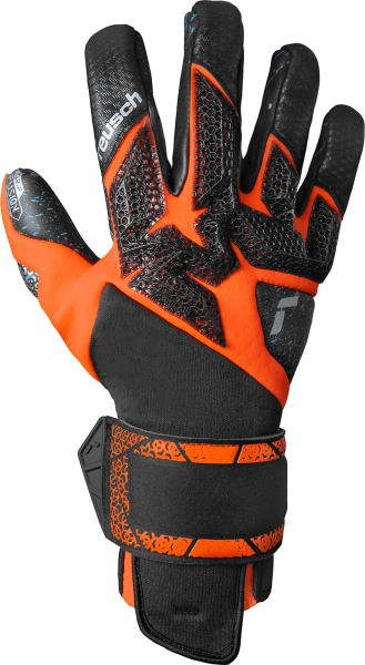 Reusch Attrakt Fusion Carbon 3D Goalkeeper Glove product image 4, provided for visual reference and product detail review