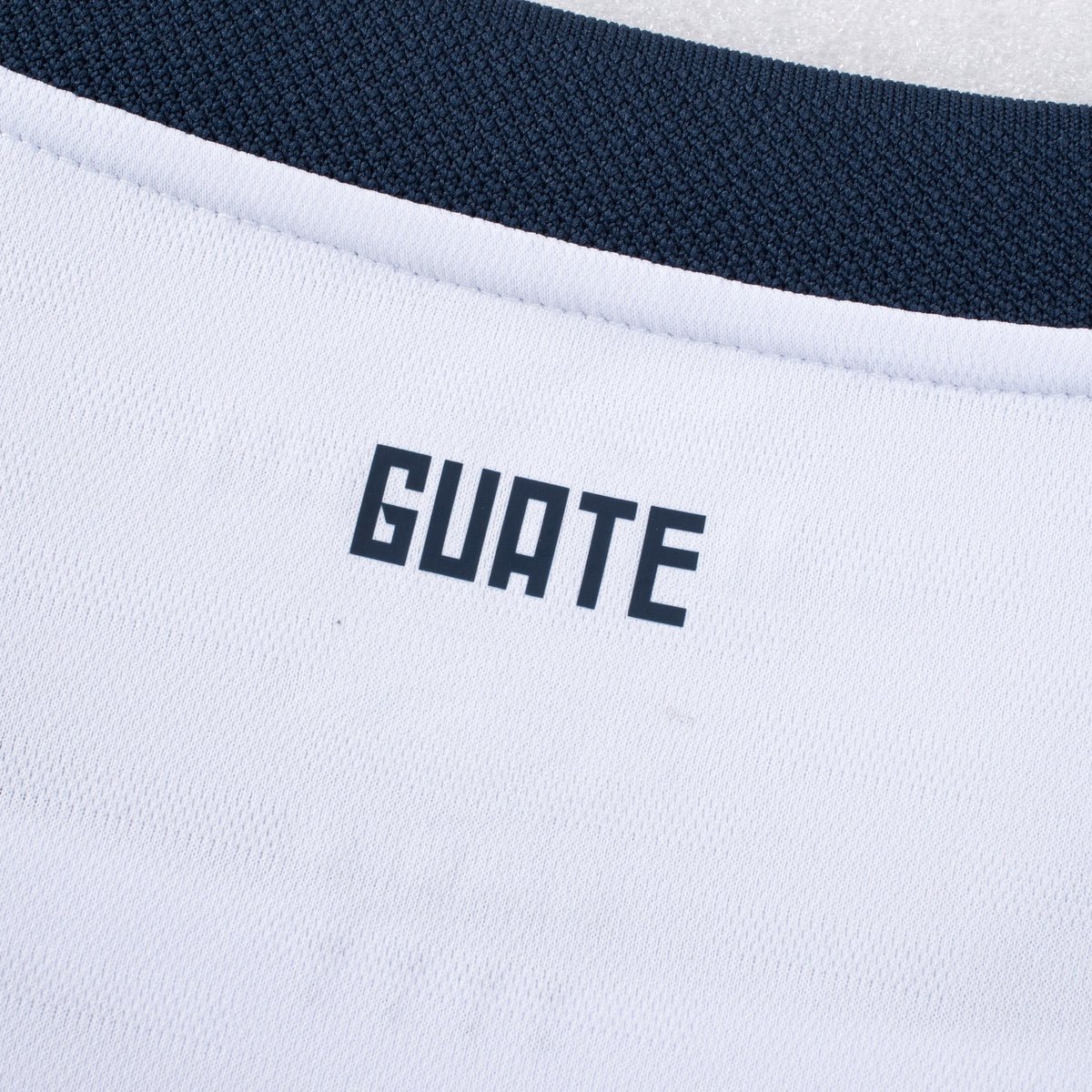 Umbro Guatemala Home Youth Jersey 25/26 product image 4, provided for visual reference and product detail review