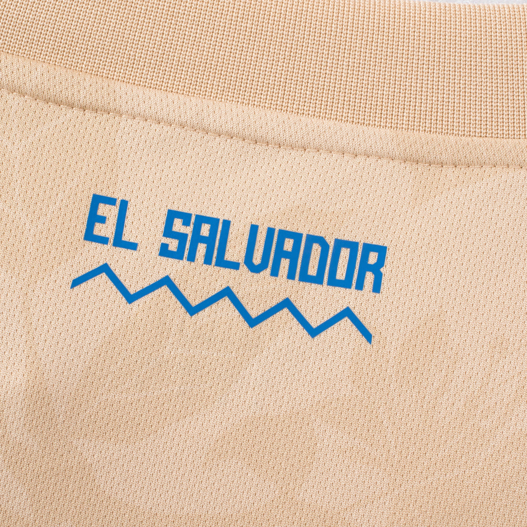 Umbro El Salvador Prematch Jersey 25/26 product image 4, provided for visual reference and product detail review