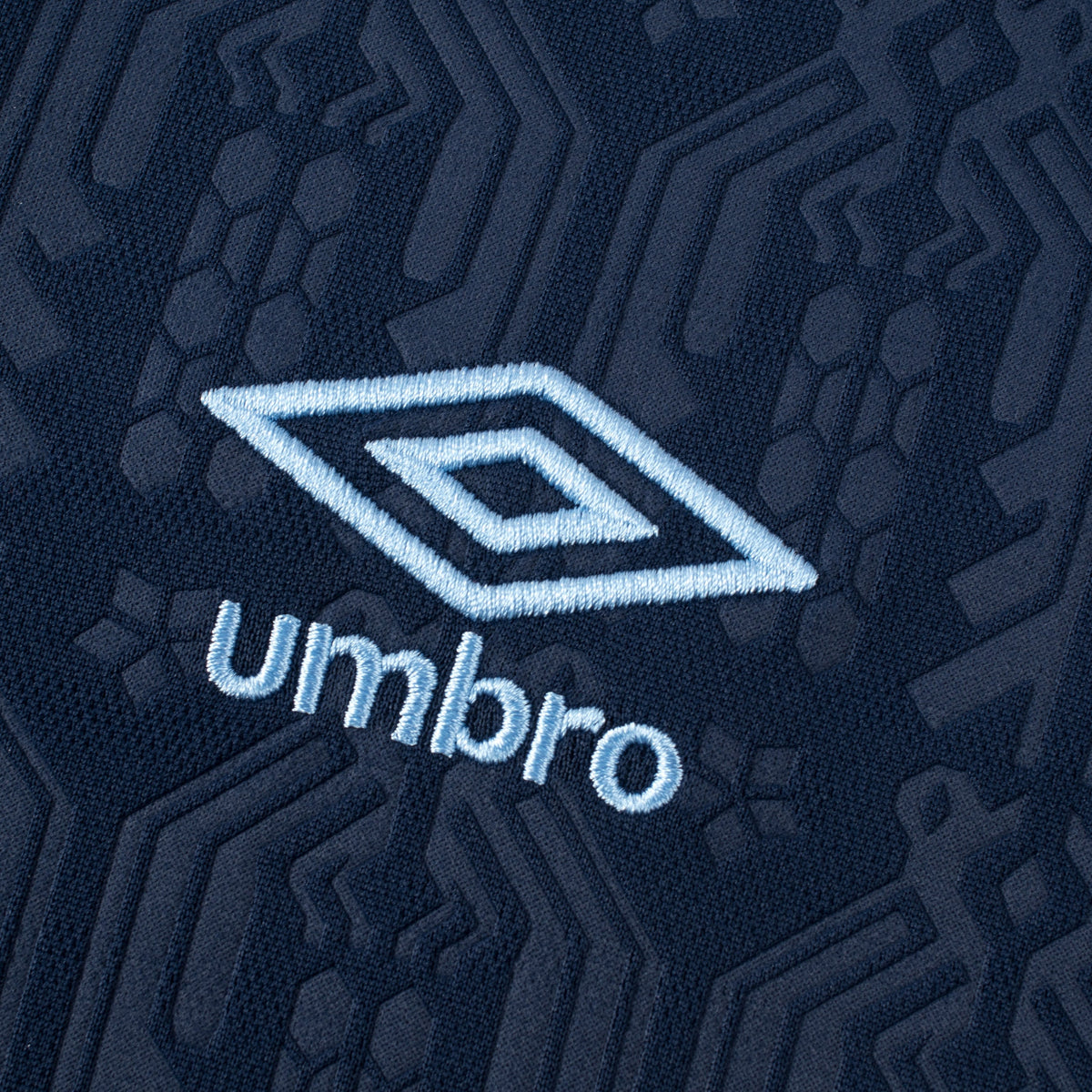 Umbro Guatemala Men Long Sleeve Away Jersey 25/26 product image 5, provided for visual reference and product detail review