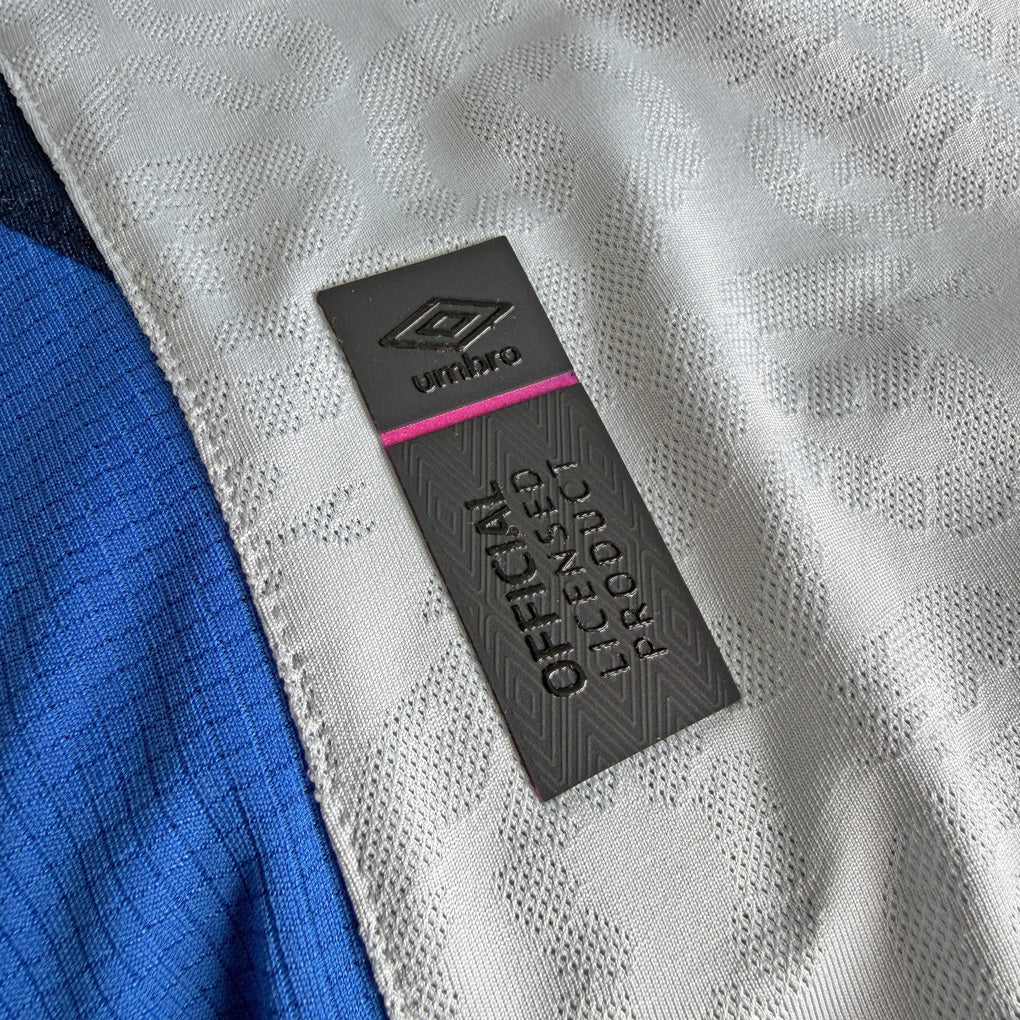 Umbro El Salvador Men Away Long Sleeve Jersey 2026 product image 7, provided for visual reference and product detail review