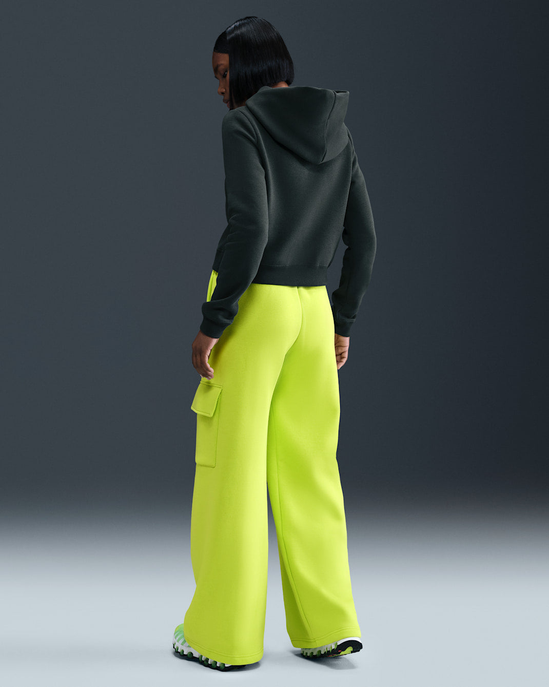 Nike Sportswear Phoenix Fleece Women Cargo Sweatpants product image 3, provided for visual reference and product detail