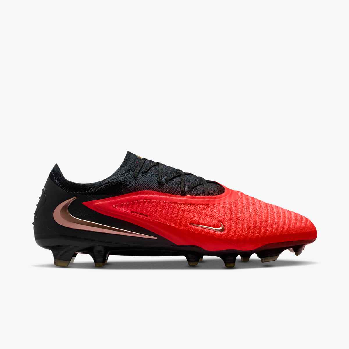 Nike Phantom 6 Low Elite Firm-Ground Soccer Cleats product image 3, provided for visual reference and product detail review