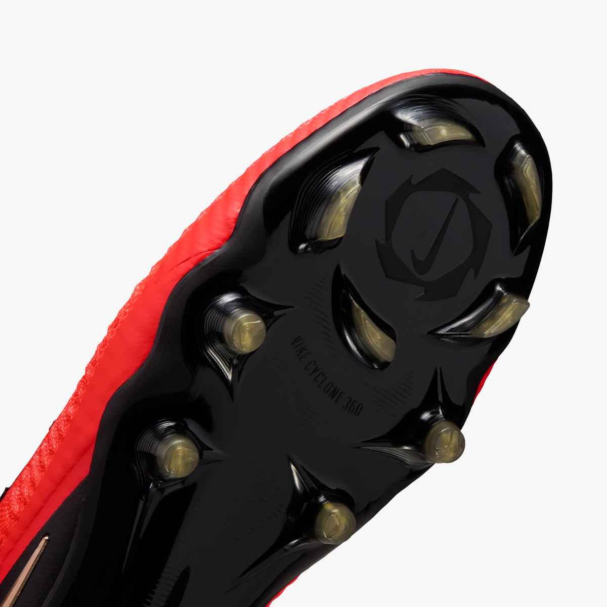 Nike Phantom 6 Low Elite Firm-Ground Soccer Cleats product image 11, provided for visual reference and product detail review