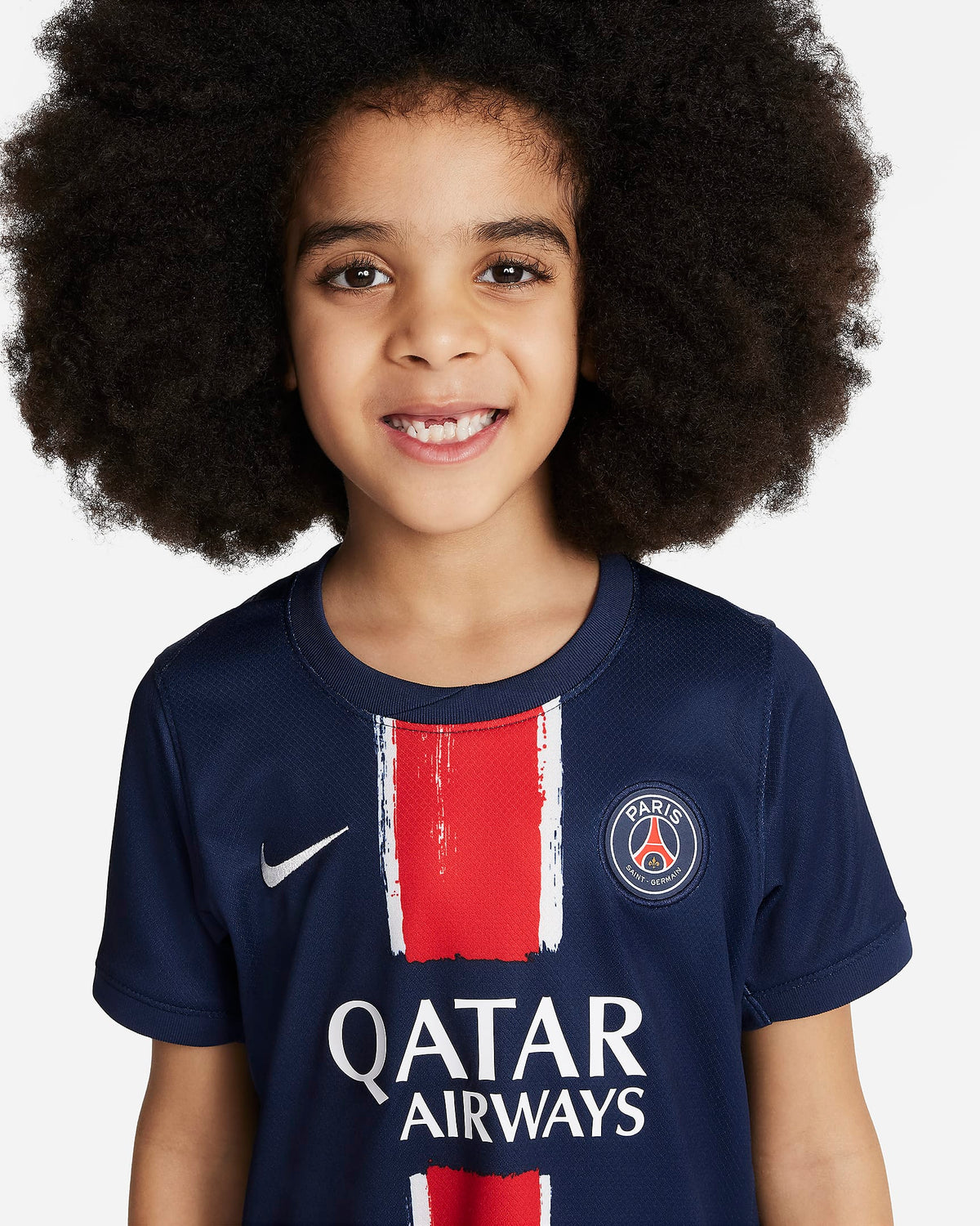 Nike Paris Saint-Germain 2024 Stadium Home Little Kids' Soccer Replica 3-Piece Kit product image 4, provided for visual