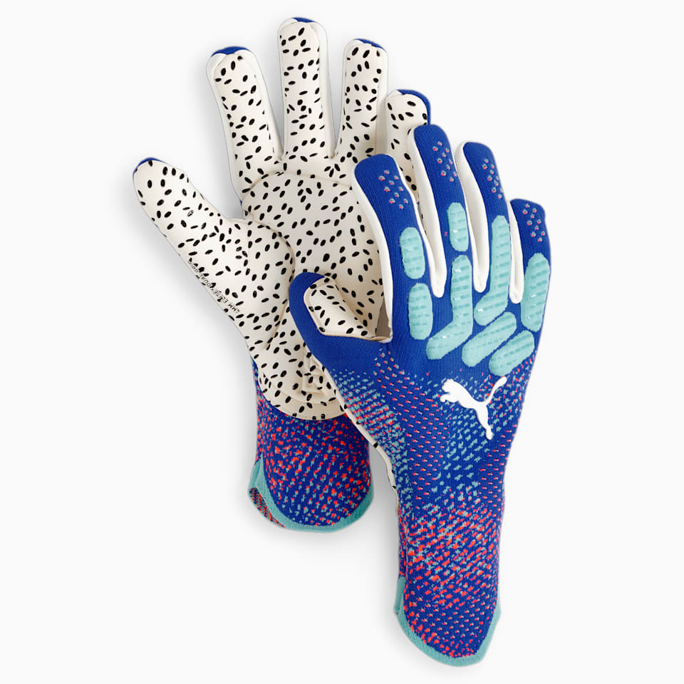 Puma FUTURE Ultimate NC Goalkeeper Gloves product image 1, provided for visual reference and product detail review
